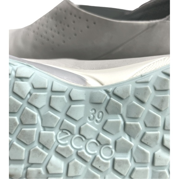 ECCO Women's Grey Trainers size 39 ( 8- 8.5 US) - Picture 10 of 11